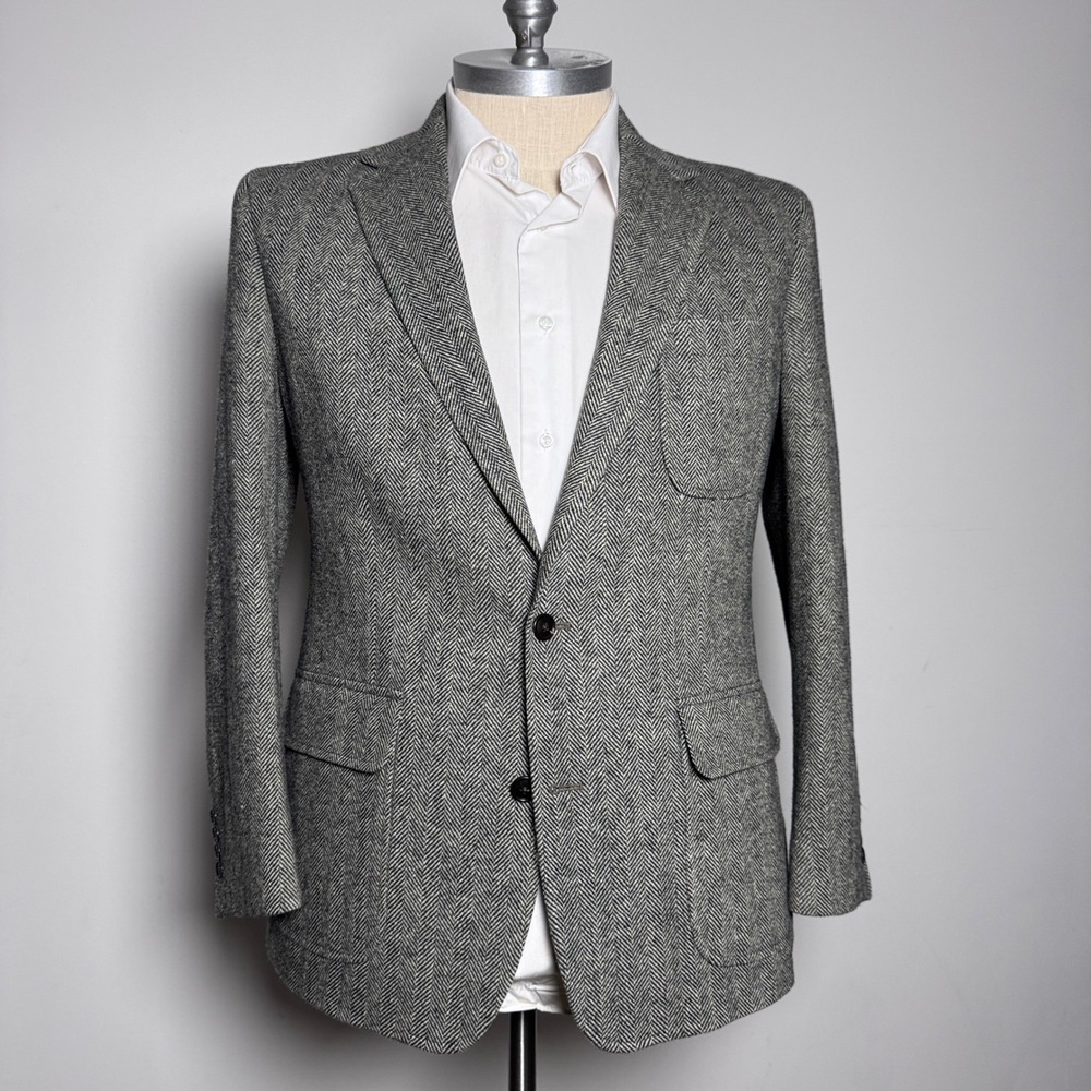 Lands' End Blazer Mens 42R Grey Herringbone Wool Two Button Sport Coat